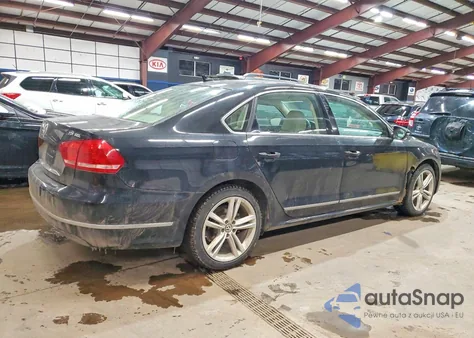 2012 Volkswagen Passat Sel z USA, uszkodzony, nr VIN 1VWCN7A3XCC002841